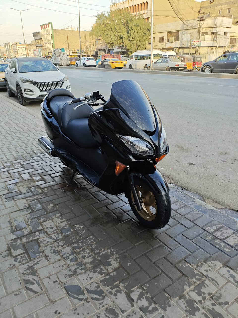 للبيع 09 دراجه ساحبه منلرمبه قبل شهر ومطالع بيه مكينه جديده كشر بلادي نضيف
السعر 2مليون وبيه مجال بصيط 
الهاتف *********** مكاني بغداد المشتل
