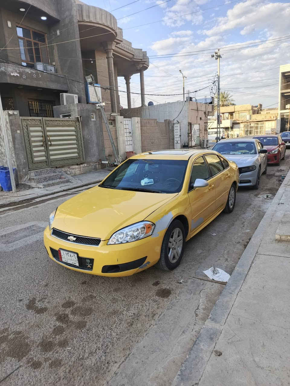 السلام عليكم امبالا للبيع رقم انكليزي نينوى مصفره هيئه وغرامات موديل 2012 كير ضفيره مكينه بالشرط محرك 3600 تخم تاير تبريدها منضومه كامله مشدوده وبي توالي غاز بس ما اكفله ما يشتغل  حادثها چاملغ خلفي كهربائيات كلها شغاله للبيع او المراوس حسب القناعه  السعر 58 وبيها مجال للشراي ***********
