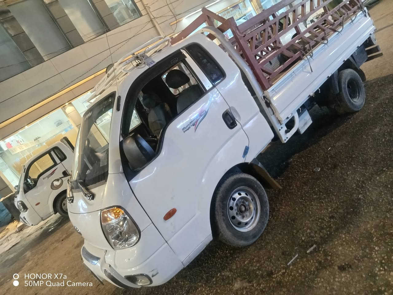 مرخصت الدمن المحترم سبلاين موديل ١٠جاهزه من مكينه وحداديه واتبريد واتخم تاير كهربايات كله شغاله يعي مذب عليه اي شي سياره جاهزه خير من الله العنوان بابل القاسم قرب الامام اسعر ١١٠بيهه مجال وبروح الحسين الي مايشتري لايكسر بل الساره اتصل على رقم الهاتف ***********
