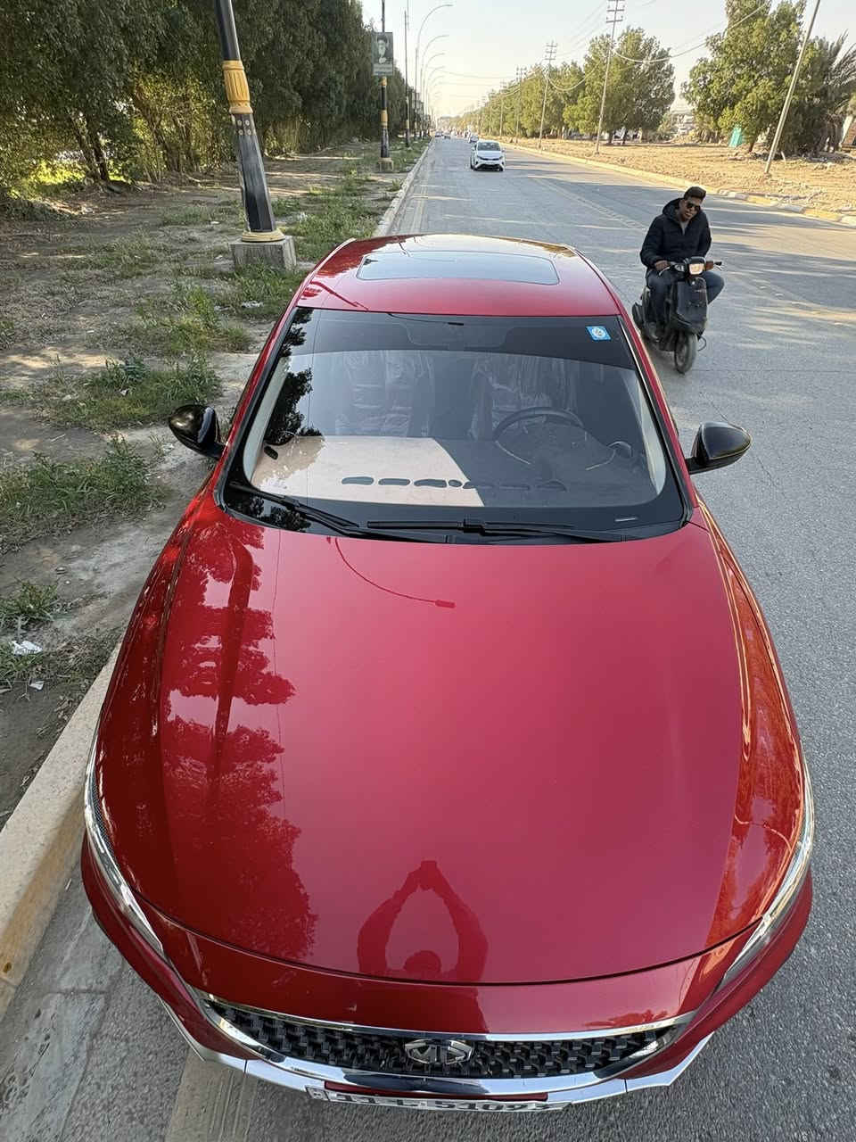 MG6 Trophy موديل 2023 وارد خليجي، أعلى فئة من حيث المواصفات والتجهيز.
ارقى سيارة بالmg

تاريخ الاستلام: 2024  
رقم السيارة: بغداد  

الممشى: 47,000 كم  

المحرك:
- محرك 1500 سي سي تيربو اقتصادي وقوي  

المواصفات:
- فتحة سقف (سلايد روف)
- كاميرا (دوارة)وكاميرا امامية
- حساسات أمامية وخلفية
- إضاءة زينون داينمك
- كشافات أمامية وبروجكترات إضافيه عند الاستدارة
- تبريد مقاعد
- مقاعد جلد كهربائية
- تحكمات كاملة على المقود
- تشغيل بصمة (دخول وتشغيل بدون مفتاح)
- جنوط قياس 18 إنج مع تايرات برجستون

- استخدام نظيف جداً
- داخل ضمان الوكالة
- إدامة مستمرة

السيارة مكفولة شرط فحص وكالة وجاهزة للاستخدام.

السعر: 125 ورقة قابل للتفاوض  

للتواصل: ***********
