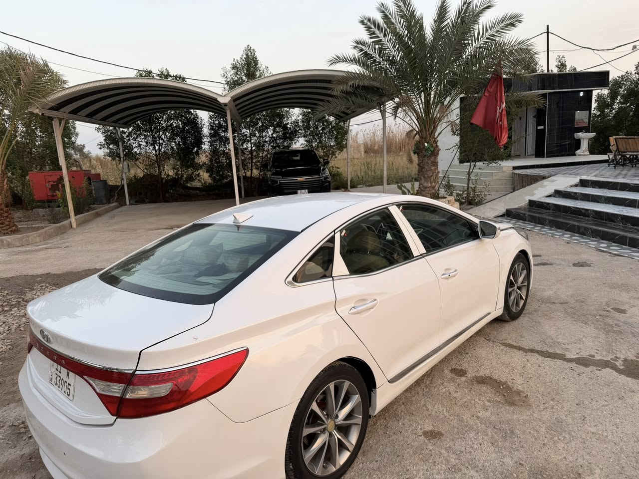 السلام عليكم ازيره للبيع السعر 110موديل 2015 السيارة خليجيه صبغ حزام السيارة جاهزه من كلشي مابيه اي نقص عنوان السياره واسط الزبيديه ***********
