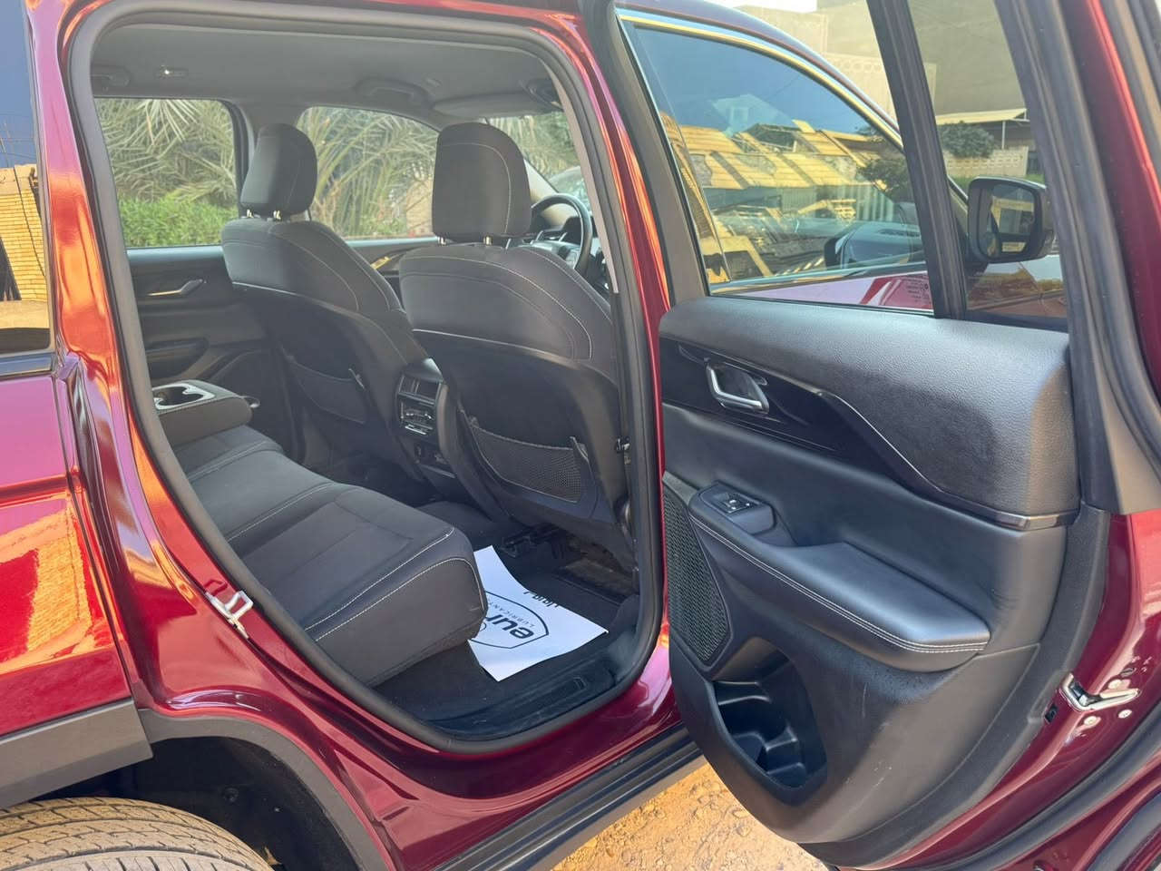 جيب 2023 نص فول رقم بغداد
حادث جاملغ وباب مبدل نفس لون 
موصفات 

جنطة كهرباء

شاشة جبيرة 
رادارات
انضمة قيادة 
تدفئة كشنات 
مكان شارع فلسطين سعر 275 ورقة ***********
