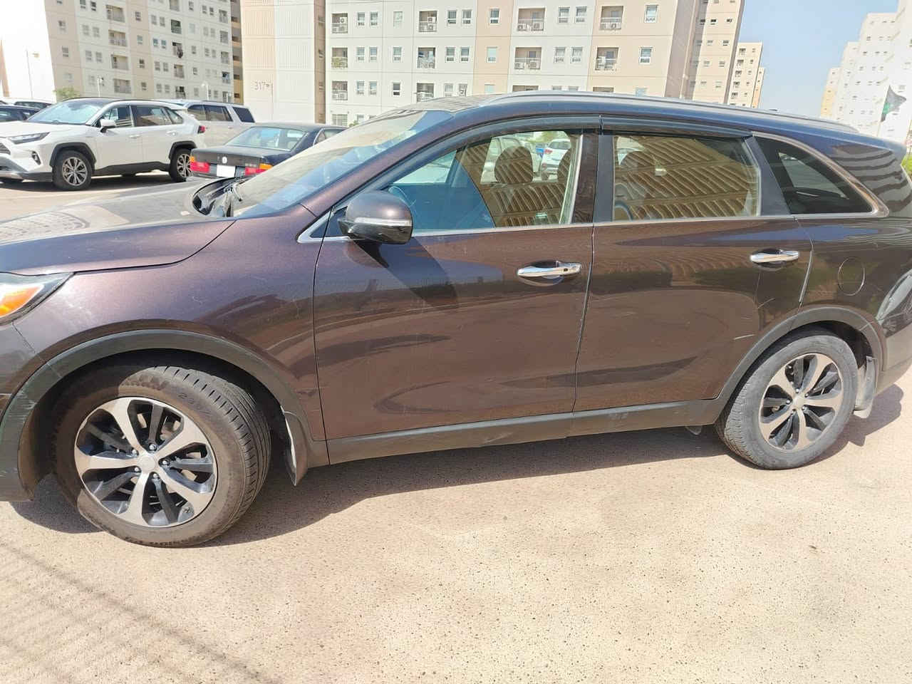سورنتو ٢٠١٦
وارد امريكي حادث موضح بالصور جاملخ خلفي من امريكا باب الصدر والوار بيهن صبغ سياره فول مواصفات محرك ست اسلندر حساسات كاميرات رادارات امامي خلفي فول ماعده فتحه سياره سنويه لحد ٣١ رقم دولي جديد باسمنه تحويل مباشر علما السياره بدون ايرباك السعر ١٤٠ وبيها مجال للبيع او مراوس حسب القناعه  العنوان مجمع بسمايه السكني  
رقم الهاتف ***********
