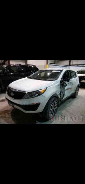 السلام عليكم سبورتج وارد امريكي 2015 السياره خير من الله ونظيفه بيها حدا حادث امريكه بي باب امبذل وتصليح بصيط بل الجاملغ سعرها 138 وهذا رقمي *********** مكان السياره الدوره
