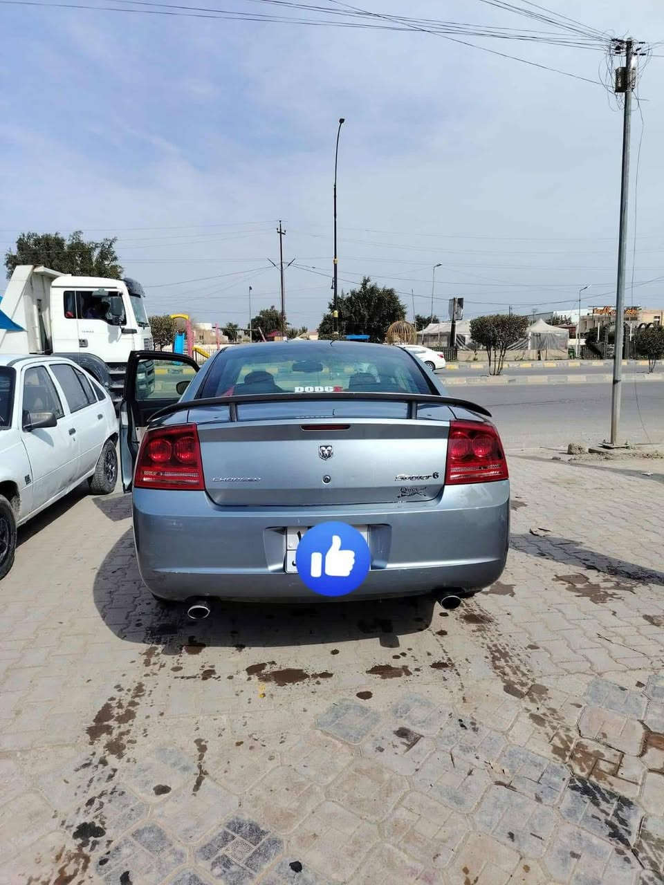 للبيع
دوج جارجر ٢٠٠٧ محرك ٢٧٠٠  رقم أربيل
محرك كير صدر بطارية تبريد جديد
السيارة  بدون اي ضرر بيها رصعة صغيرة بالباب الخلف السايق وصابغيها شبر فقط
تحويل مباشر___سنوية منتهية
مكان السيارة تكريت
السعر ٩٨$ وبيها مجال
 اتصال فقط *********** ماسنجر مغلق
