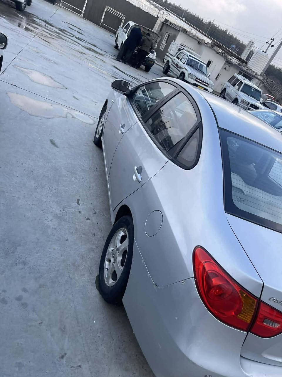 هۆندا ئەڤانتی  مۆدێل 2008  شاشە ئایباد کامێرا
مەکینە 16 دکشن بەرز خاوێن مالی دۆست ، گێڕ و مەکینە بەشەرت ، پێش و پشتی کەپسە لێدراوی نیە ،  ، قەپ و قوپی نیە، کەڤەر گۆڕاو نیە  کێشەی مەدەنی بەشەرت
نرخی 45 گەڵا و مامەڵەیێکی زۆر کەم
*********** , viber Whatsapp
