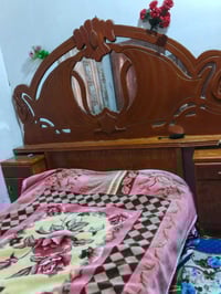 غرفة • للبيع