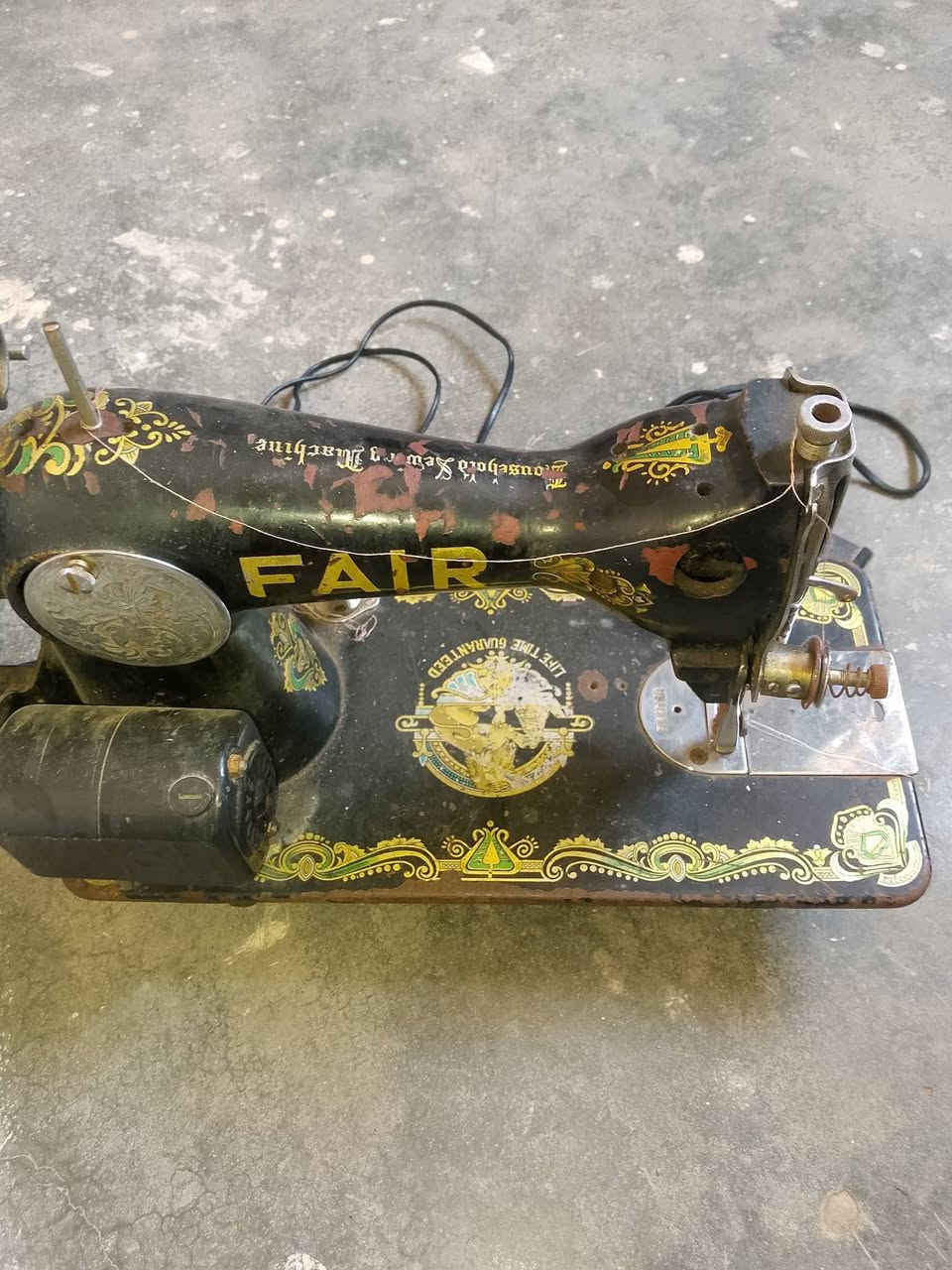 مكينة خياط فراشه

ماطوره شغال شرط
عيبه بس ماتلقط

40وبيه مجال


**إذا كنت صاحب هذا الإعلان وتريد حذفه لأي سبب، رجاءا أرسل رسالة إلى الدعم الفني**