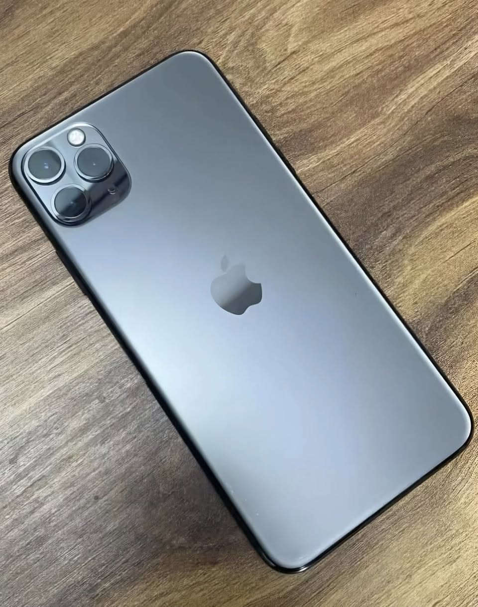 عروووووض رمضان 🎉🎉🎉

ايفون 11 برو ماكس📱

اللون الزيتي🐊

بطارية 85% شرعي(ممنوعات)

مساحة 256 g 

نموذج M 

وتر بروڤ 💦 

معفي من الضريبة   (زيرووووو ضريبة) 

معاه الكرتونه والشاحن 

مش مغير ولا حاجة ولا أتفك قبل كدة 🪬

السعر 10000 نهائي ✅ بدل من 14000 خارج العرض ❌

متاح كاش وتقسيط بدون فوايد بالبطاقة الشخصية فقط
للتواصل وتساب أو فون ☎️ 
01207586851
لو مردتش فون ابعتلي وتساب ✨


**إذا كنت صاحب هذا الإعلان وتريد حذفه لأي سبب، رجاءا أرسل رسالة إلى الدعم الفني**