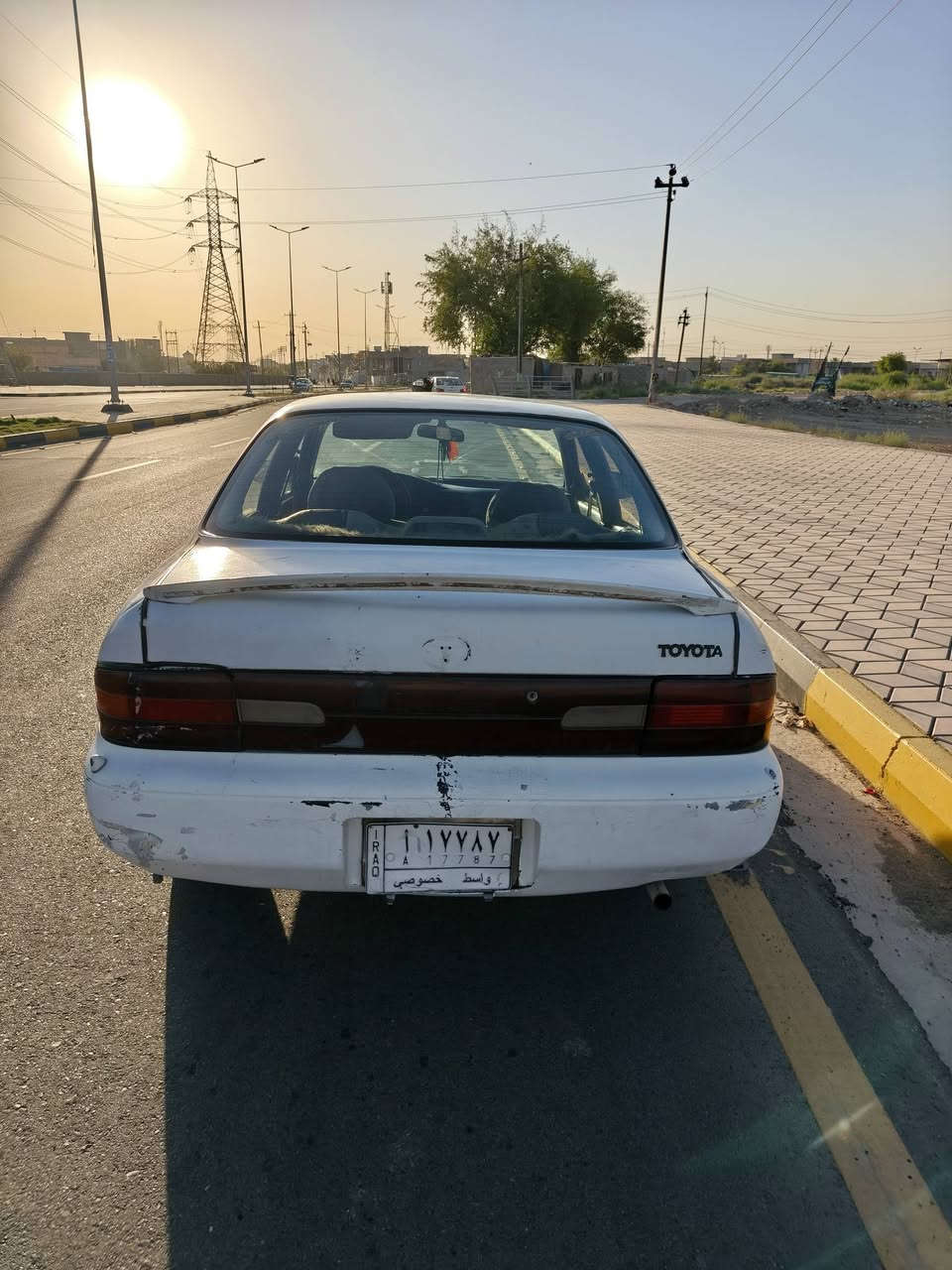 السلام عليكم
تويوتا سبرنتر موديل 92 بسمي سنوية لنهاية 27

محرك 1800 وكير مال حاوية جديدات 

صدر جاهز 

عنوان واسط عزيزية 

سعر 36 وبيهة مجال 

رقمي ***********
