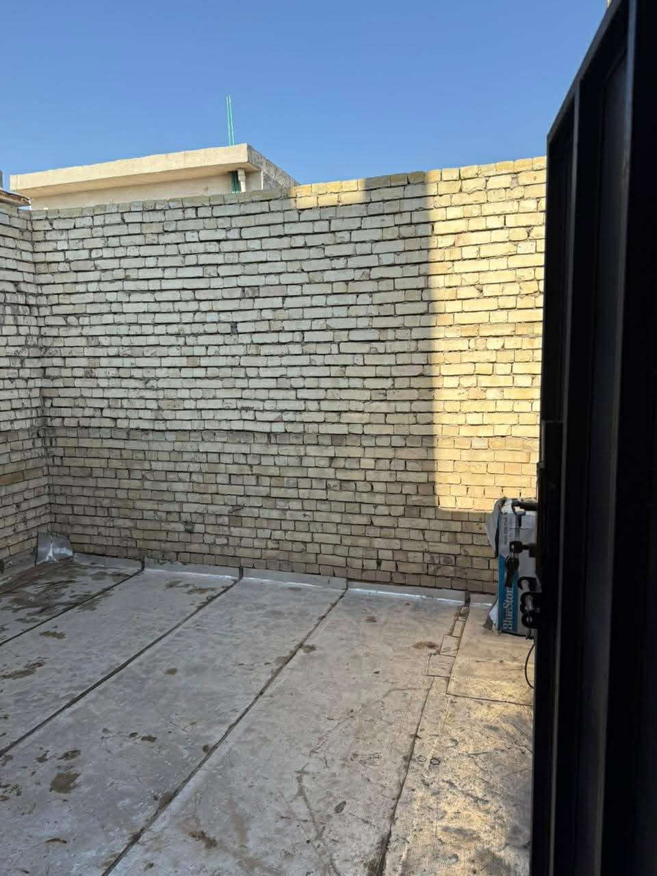 دار للبيع 100 متر طابق ونص بناء طابوك بيت جديد طابو زراعي سند ٢٥ وكالة ام الصورة العنوان الزعفرانية شارع الكهرباء شارع مول احمد السعيدي ثاني فرع بصف ركن الاستفسار اتصال 
***********

