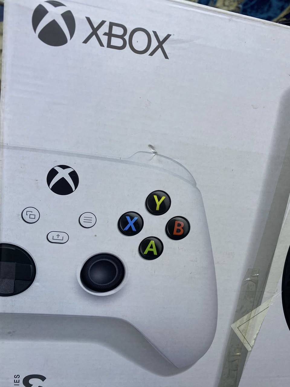 السلام عليكم اكس بوكس الحديث S جديد اخذته قبل شهر إصدار 2026 السعر 450 مع جوستكا اضافيه


**إذا كنت صاحب هذا الإعلان وتريد حذفه لأي سبب، رجاءا أرسل رسالة إلى الدعم الفني**