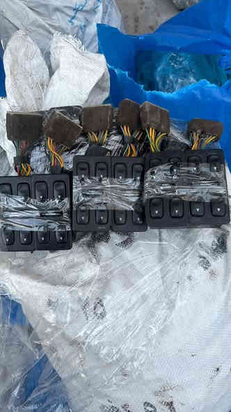 جمله مفرد توصيل موجود ***********
