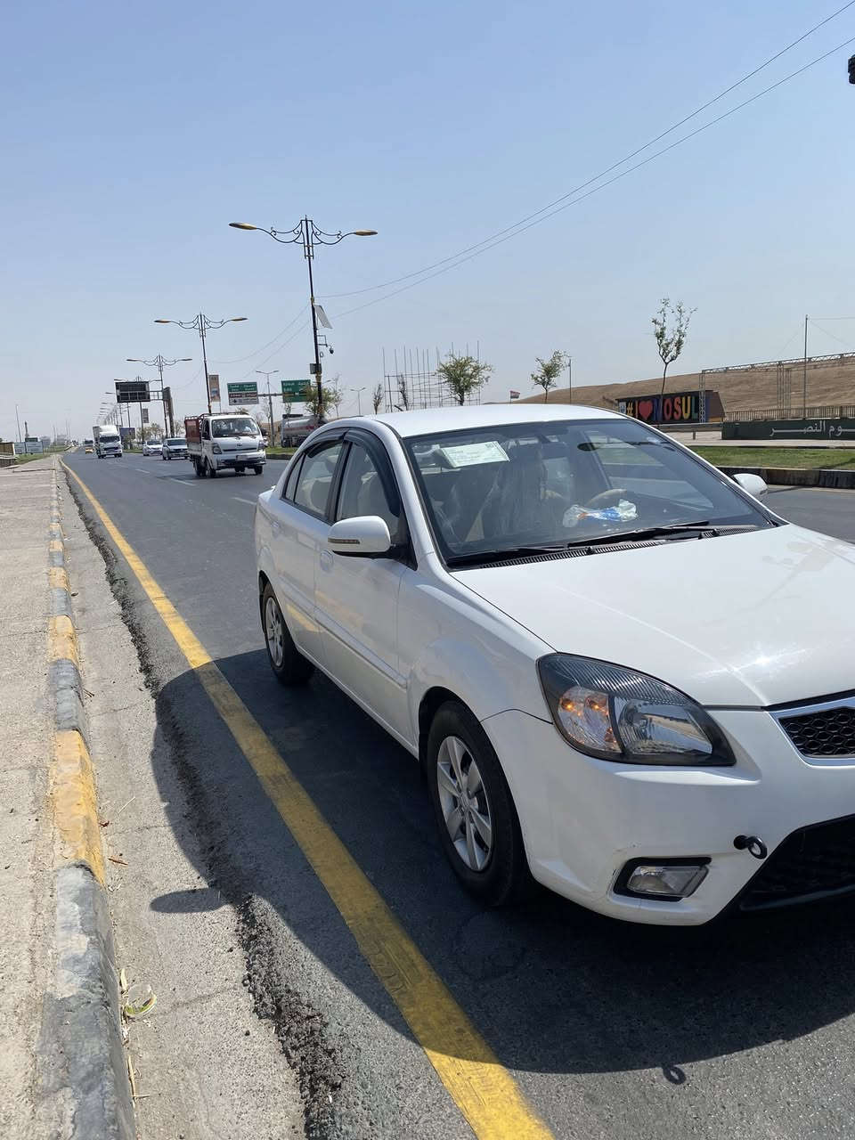 السلام عليك
كيا ريو 2011 محرك 14  سيارة جاهزه ماشيه 93الف
***********
0751177 3262
