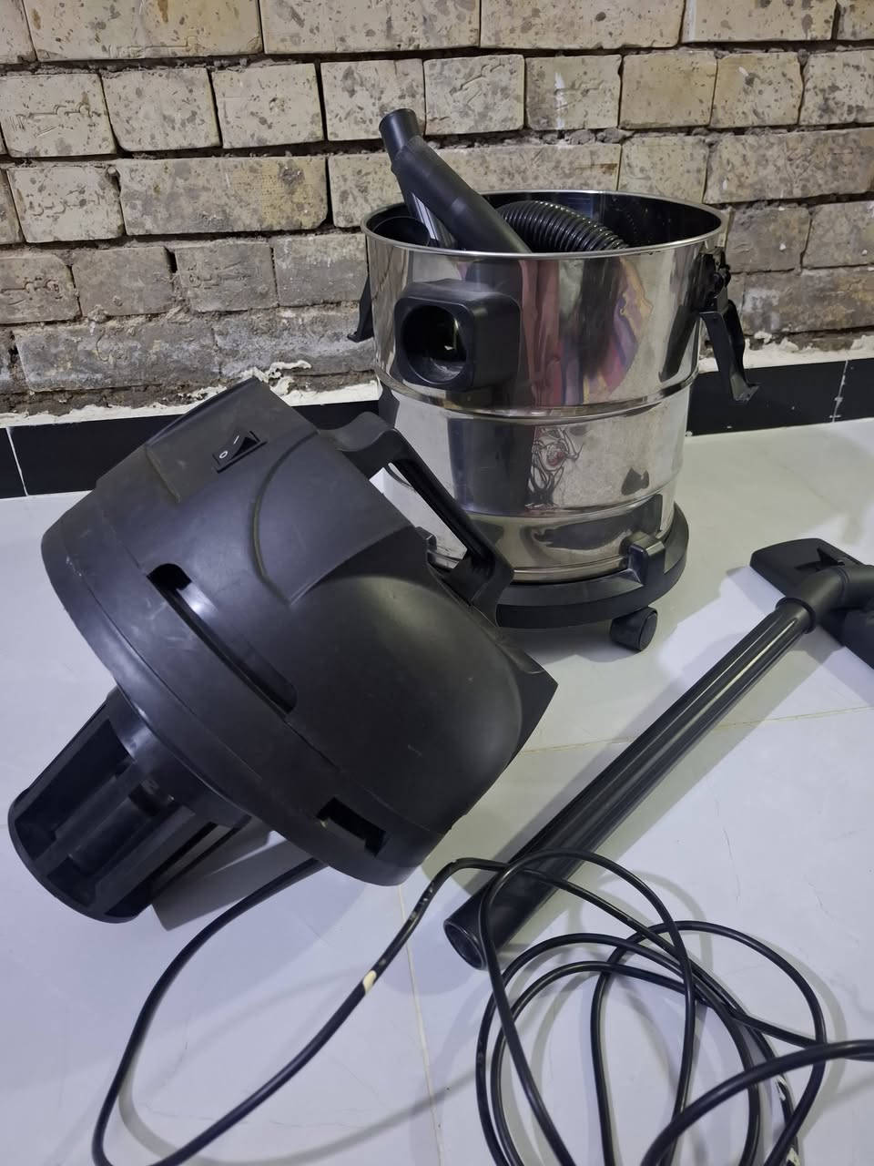 مكنسه كهربائيه باله الماني غير مستخدمه المكان حي العامل


**إذا كنت صاحب هذا الإعلان وتريد حذفه لأي سبب، رجاءا أرسل رسالة إلى الدعم الفني**