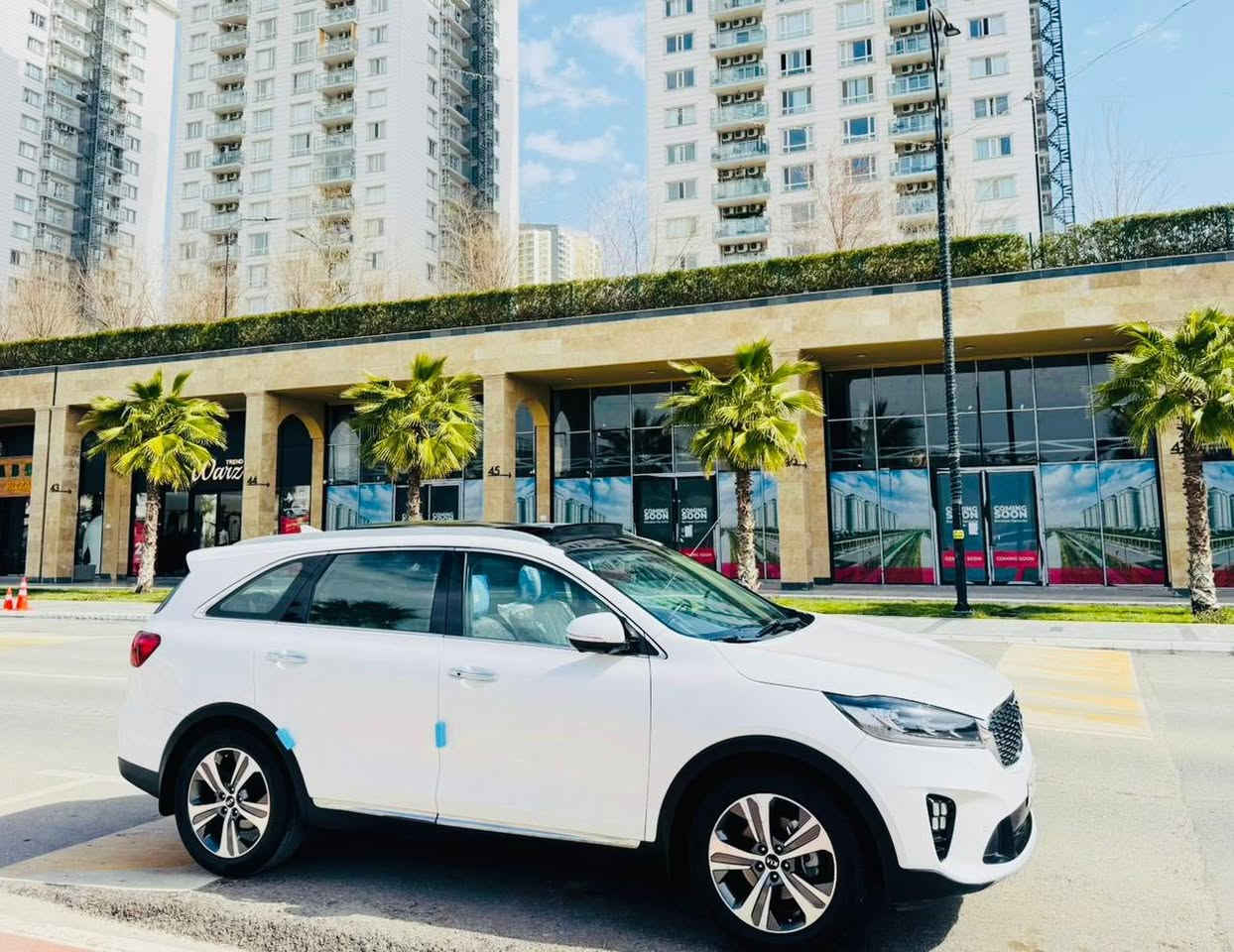 ‏رمضان كريم 
 
￼كيا سورينتو 2020 خليجي 
مكفول كفالة عامة
￼عنوان السليمانية 
V6- 3.0 
رقم صاحب سيارة :- ***********

مواصفات ￼جيتي لاين
￼فوول فوول 1/1

‏بانوراما 
￼ بسمة
‏ كشنات كهرباء  
حساسات امامي وخلفي￼  
‏ليت أمامي و خلفي 
شاشة حجم كبير
‏خمس كاميرات360 ￼ درجة￼  
‏كشنات حار و بارد 
A￼WD 4\4
و￼يل كروم
￼ ￼بلا جيك تور
‏صندوق شفط
‏أ شارة بآمري
‏تبريد3 قطع
￼دريف مود
‏كشنات خلفي حار

‏تحويل وكالة نفس اليوم
‏رقم سليمانية الدولي￼
