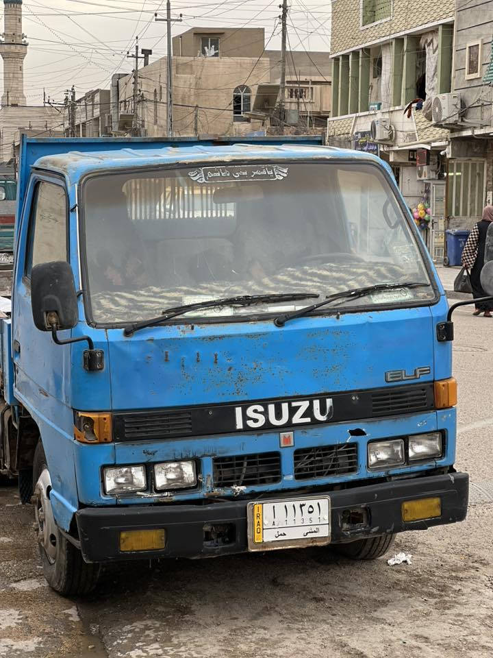 ازوزه موديل 2000  مكينه حجم 105 بيه بخار سياره كله بلادي ما مبدل اي قطعه محرك اكسن كير كله بلادي وشواصي نظيفه  تخم تاير امامي وتحويل ثاني يوم  للاستفسار  السعر 55 وبيه مجال الاتصال على  *********** العنوان بغداد
