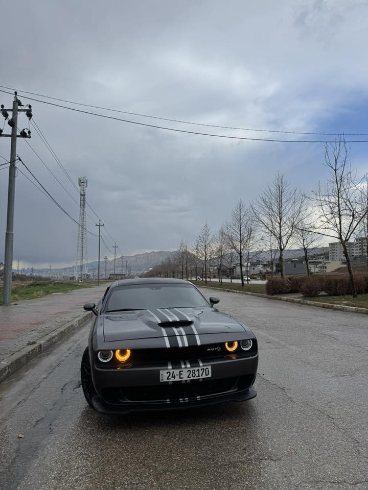 Dodge challenger
موديل 2023
ماصفات GT AWD
رقم دهوك تحويل شرط
صبغ بولند و شبر قمارة 
ارباگ سستم
سيارة جاهز مابيها مصرف 
مكان سيارة عقرة 
رقم شاسي موجود
سعر 139 
***********
