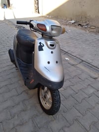 درجة بطه للبيع دراجه شغاله كهربائيات كله شغاله نكره سعر 150بيه مجال078...