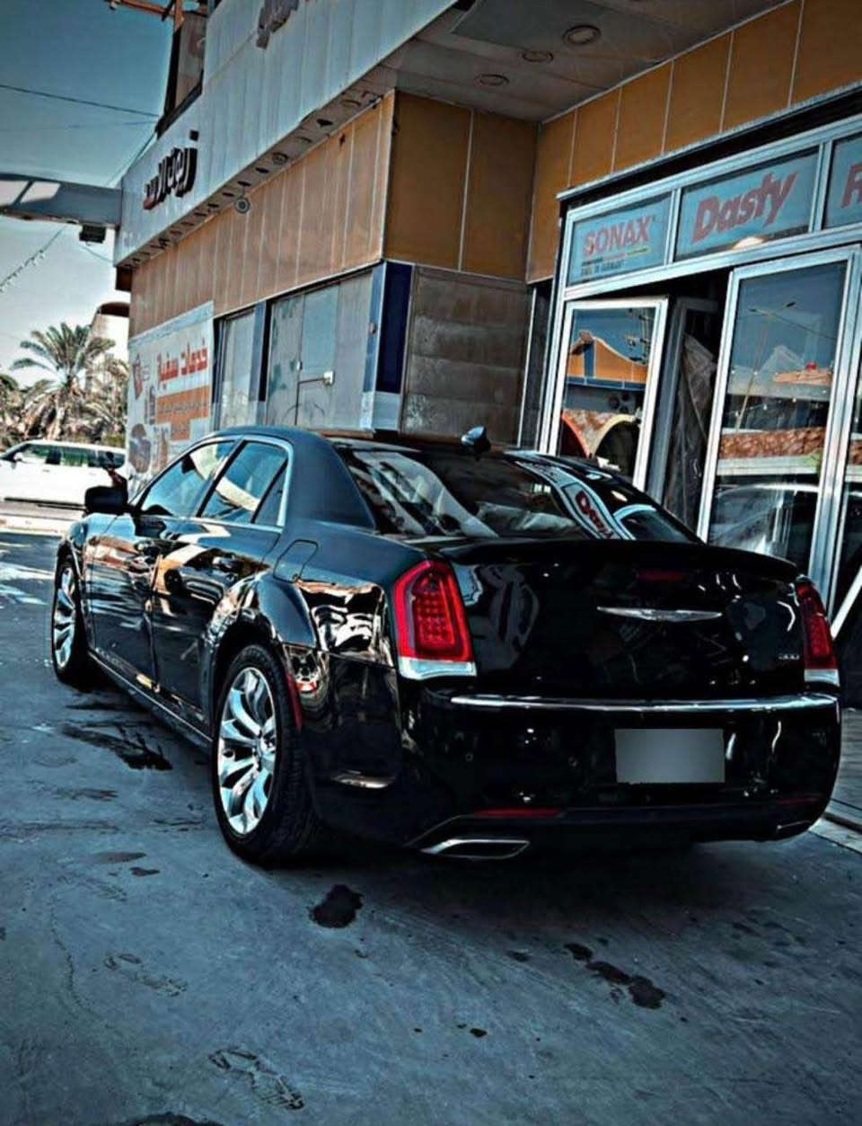 السلام عليكم … اوباما لون ملكي اسود موديل 2018 اصل اصل اصل فول مواصفات ماعدا البانوراما حساسات خلفيه مع كامره حساسات امياميه حساسات بالمري مع اشاره ويل 20 السياره كفالة عامه تقرير غرق لحد الدوسه مامشتغله خط وماناقصها شي سعر 233$ الاتصال *********** النجف, العراق
