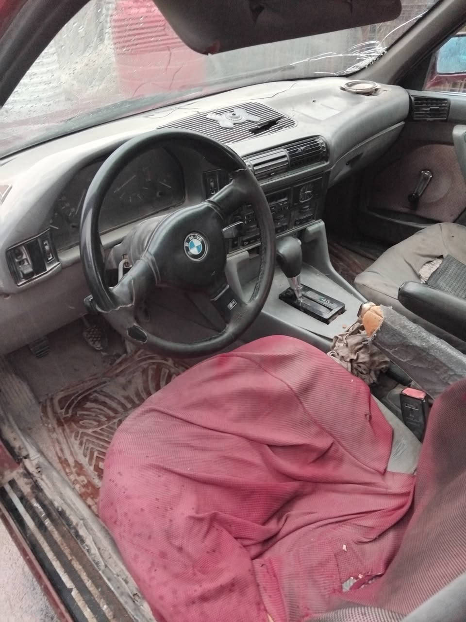 السلام عليكم للبيع بيءم مكينه وكير بطه كايمات سعر 22  المكان القرنه ***********
