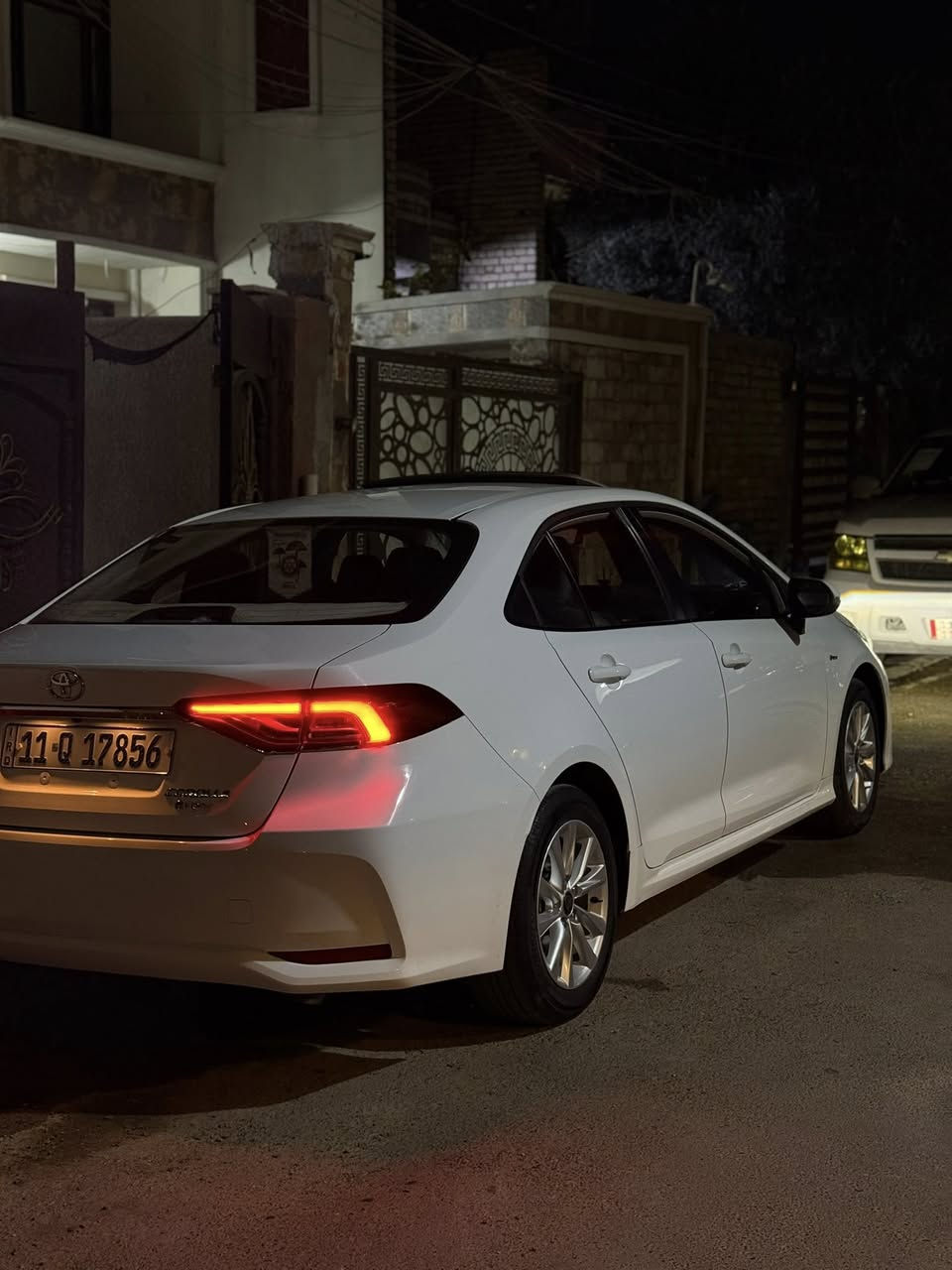 سلام عليكم كورلا 24 هايبرد ماشيه 53 الف كفاله من البارد والصبغ رقم بغداد باسمي فول مواصفات عارضها 147 وبيها مجال ***********
