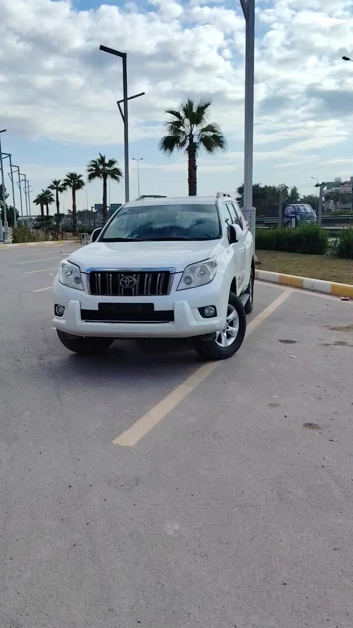 برادو ٢٠١١
محرك ٢٧٠٠

 ٤ سلندر

TXL كراسي جلد

سبير دفن

بصمة 

شاشة اندرويد قوي 

نظيف للبيع

مكان بغداد
محرك وقير كفالة عامة 
رقم السيارة بغداد ألماني

سعرها ٢٠٦ ورقة بيها مجال مستعجل 

باسمي تحويل ثاني يوم

سنوية ل٢٠٢٩

بيها شخوط مثل ما موضح بالفديو

اي استفسار خابرني او راسلني على الواتس

***********
