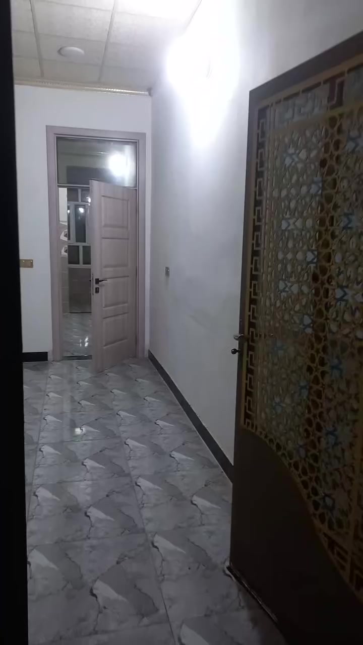 مشتمل طابق ثاني اللأيجار قريب على كليه التربيه لاساسيه  الفرع الرابع قبل شارع الساعه السعره ٢٥٠ الف 
لاستفسار ***********
