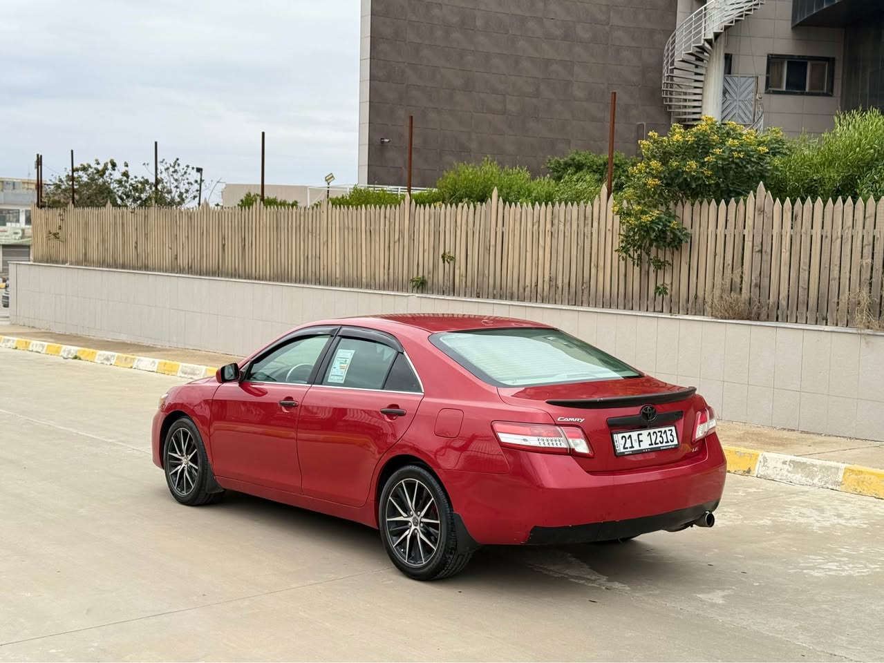 كامري موديل 2011  ( امريكي )

سعرا  106 مجال قليل
مكان كركوك داخل المدينة

بيه فقط بنيد صبغ و مكانين قليل تعديل بارد بي 
محرك حجم 2.5  بدون صوت و بخار و صرف

سنوية رقم هزة جديد / شرط تحويل و وكالة

بس ابيع لا مراوس و لا مراوس

اسيا  ***********
كورك  *********** كركوك, العراق
