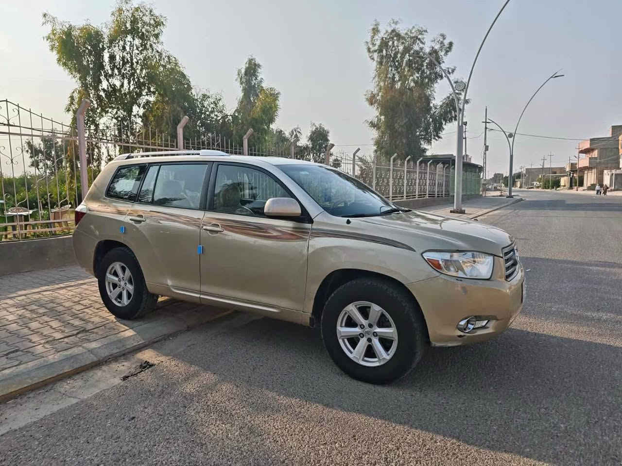 سيارة هايلندر موديل ٢٠٠٨ ب ١٢٥٠٠$ وبي مجال شوية للشراي  للاتصال 
***********
***********
متوفر واتساب كركوك, العراق
