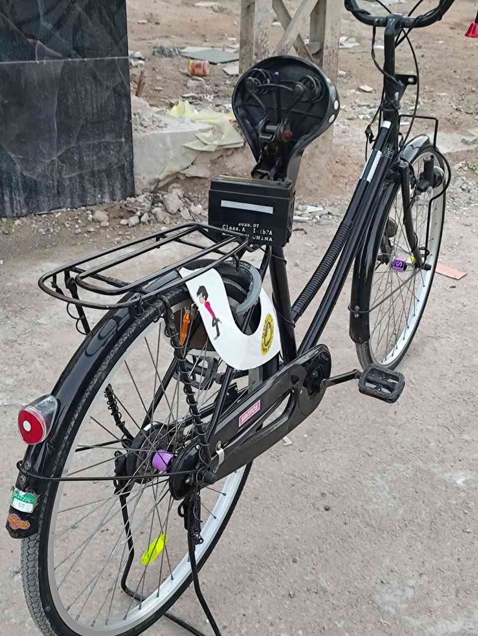 اسلام عليكم شباب 
بايسكل اسود سانتوس 
موديل 2020 
بايسكل وياه غراض شبجه عضم وجك صفح ويجي وياه هورن كامل 
وكشن قلاب وجرس طلاقات ولف وفسوورات
بايسكل ويلات موس نضيف 
السعر 140 وبي مجال للشراي 
مستعجل عل بيعه 
العنوان النجف الاشرف خدمي حي الوفاء


**إذا كنت صاحب هذا الإعلان وتريد حذفه لأي سبب، رجاءا أرسل رسالة إلى الدعم الفني**