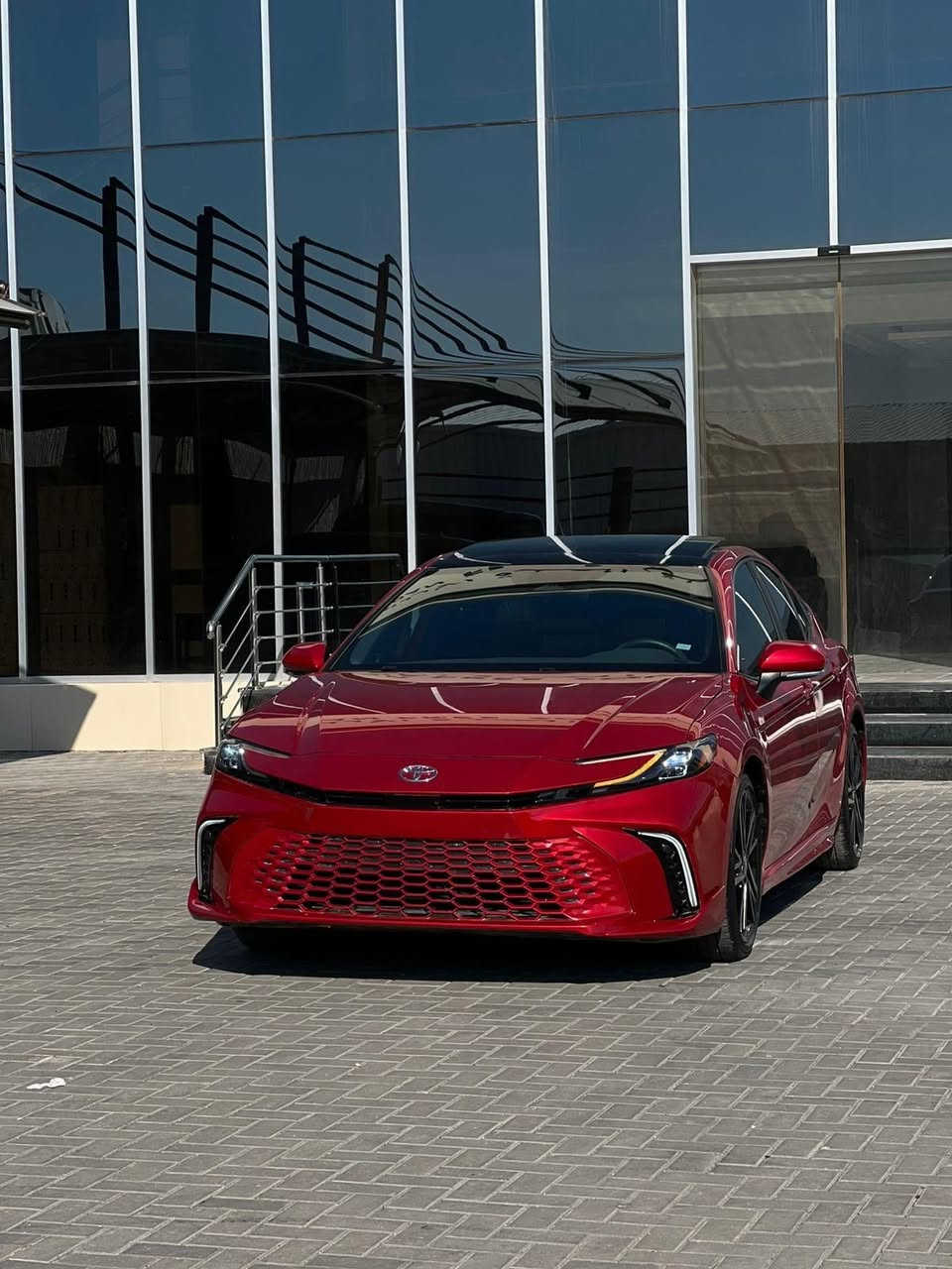 للبيع كامري موديل 25 xse فول هايبرد ماشيه 6000 بنورامه رادار حساس 360 سياره بيها بنيد صبغ بدون دواخل بدون ارباك حتى الدعاميه اصليه السياره موجوده بغداد حي الجامعه معرض الاصدار الاول  ***********
