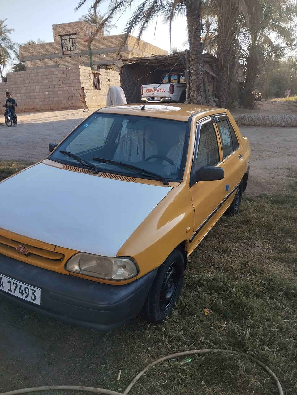 للبيع سيارة سايبه جاهزه موديل 2017سيارة حلوة وجاهزة مال جناي حدادية جديدة تايرات جدد السعر 30وبيهة مجال بصيط المكان السماوة التصال علة الرقم ***********
