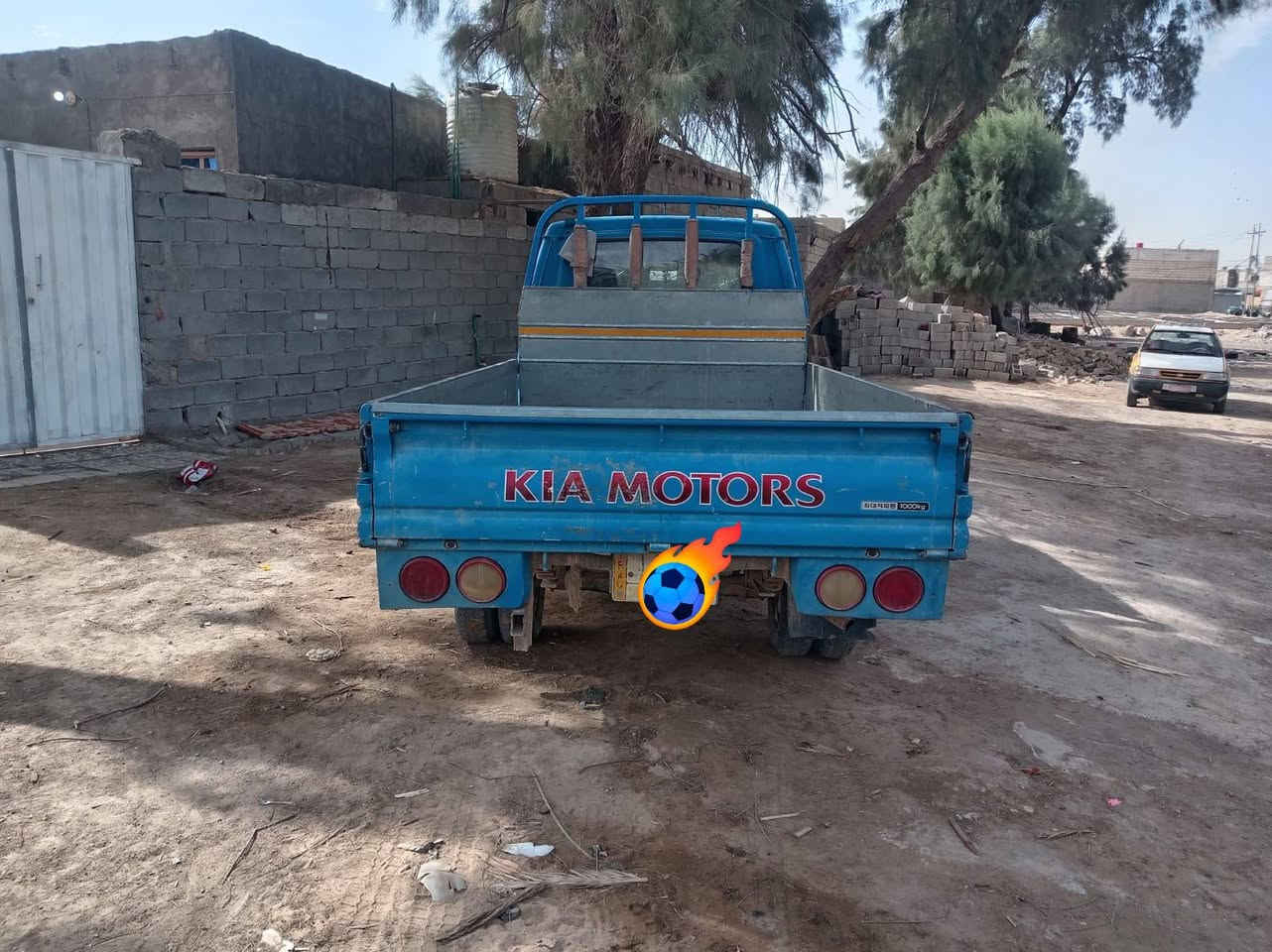 للبيع كيا بنجو موديل 96 غماره وربع سبعه شنقال بديع حديث شاص مقفول رقم الماني سنويه عظم عاج  بدون تحويل سياره جاهزه أبيع سويج لا تكلي شبيها مابيها هاي كدامك شغل وطلع مكاني نجف سعر ٢٥   للاستفسار ***********
