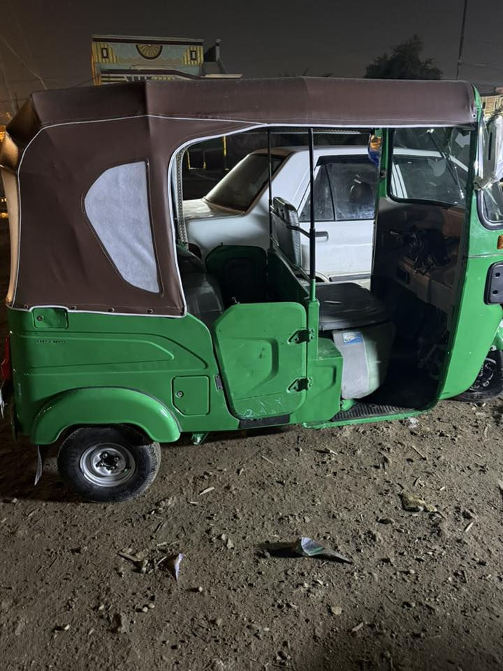 سلام عليكم تكتك ٢٠٢٢  شهر  ل٤تحويل ثاني ويوم    معمر دوس  سعر ٨٣٠٠مكاني بغداد حي الكوفه شارع المخازن رقمي***********
