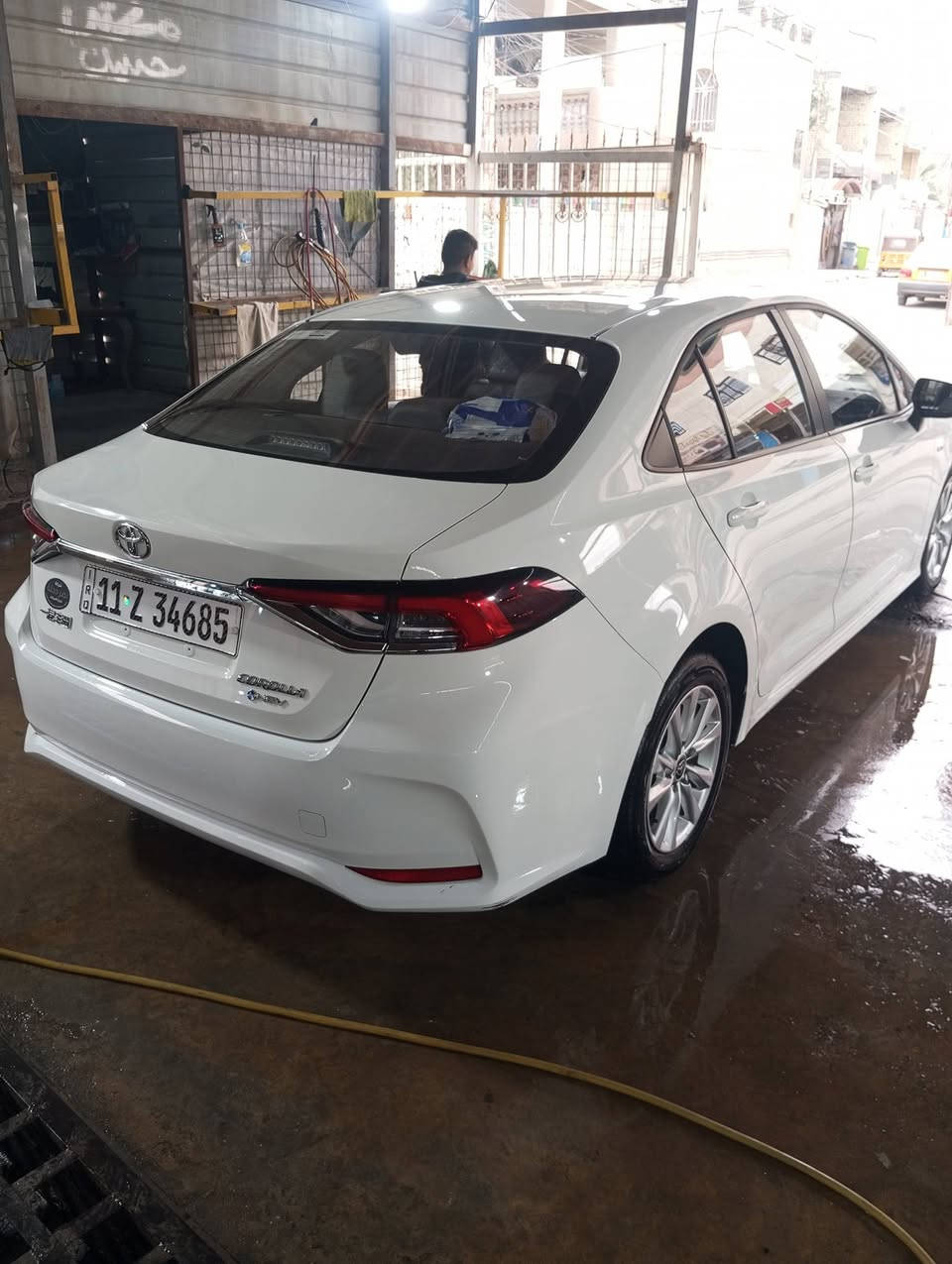 بسبب الوعود الكاذبة السلام عليك كورلا هايبرد موديل 25 مكفول فقط شخوط أسفل دعاميه موجوده في الصور ماشيه ٩٠٠٠ المواصفات ✅ خليجي 

✅ الموديل 2025
✅ سعة المحرك 1,8L
✅ مرتبط بناقل حركة أوتوماتيكي 
✅ عدد AIR BAG 8
✅ سلايد رووف
✅ لايت زينون + LED
✅ حجم الاطار 205/55R16 
✅ ويل كب 16
✅ مفتاح التشغيل بصمة
✅ دشبول ديجيتال 
✅ شاشة اصلية
✅ كاميرا 
✅ المقاعد جلد اصلي
✅ تتسع المقصورة ل 5 ركاب
✅ مثبت السرعة Cruise
✅ تحديد المسار
✅ المودات والأوامر الصوتية
✅ فحص أنظمة السيارة 
✅ حساسات ضغط اطارات 
✅ تبريد شاشة
✅ قطعتين تبريد
✅ هاند بريك بصمة
✅ نظام مانع الانزلاق 
✅ا ISOFIX    ايزو فكس
✅ اوتو هولد Auto Hold 
✅ اشارة في المرايا الجانبية
✅ مخرج منفذ الطاقة
✅ ا  Bluetooth 
✅ تطعيم الدواخل ألمنيوم /سعر ٢٣  و٣٠٠ رقم الهاتف ***********
