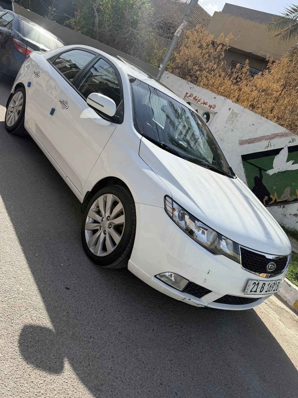 السلام عليكم كيا سيراتو 2012السياره فول بيه باب السايق فقط صبغ وبيه طخه مصلحه السياره جاهزه مابيه نقص رقم اسليمانيه تحويه ثاني يوم السعر 110 رقم الهاتف ***********  غير متواجد على الفيس بوك

