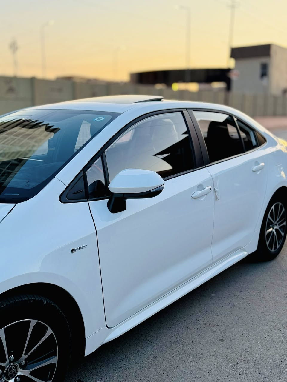 سلام عليكم كورلا هايبرد 2025  
السعر149 على وضع شركة ماشية 25 
مكفولة كفالة عامة عدة كد اصبع بارد ممبين ابد 
رقم بغداد ترقيم جديد هزة وسنوية ورقم جديدة
مواصفات 
🔹دخول ذكي بدون مفتاح 
🔹فتحة سقف
🔹بصمة ابواب 
🔹اشاير بل مري 
🔹لايت زينون + لد نهاري 
🔹ماطور لايت (يصعد وينزل )
🔹اوتو لايت عالي
🔹اوتو هولد 
🔹سايد بريك بصمة ذكي 
🔹زر EV  
🔹وضعيات قيادة 
🔹دركة خياط 
🔹بك لايت لد +سبايدر 
🔹تبريد ❄️ ثلج  قطعتين 
🔹اكواب حار بارد 
🔹شاشة كار بلي بلوتوث 
🔹عدادات دجتل 
🔹قيادة ذاتية +رادار 
🔹تحذير عند خروج عند مسار +بريك ذاتي عند حاجة 
🔹منافذ طاقة امامية وخلفية 
🔹ويل كب 
مكاني حي جهاد اربع شوارع  
***********
