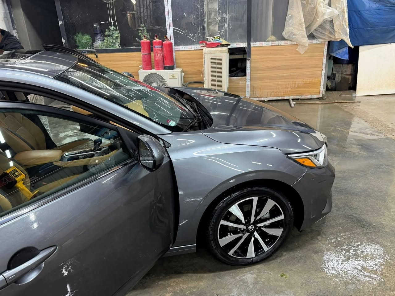 ‏نيسان Centre موديل 23 فول مواصفات حادثتها قطعة واحدة فقط وارد أمريكي رقم شمالي باسمي السعر 160 وبيها مجال شراي المكان بغداد رقم الهاتف ***********
