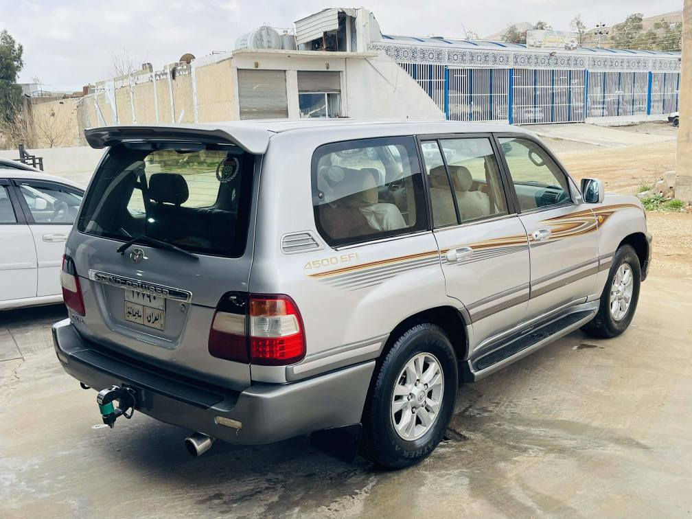 مۆنيكا مۆدێل 2006 بۆ فرۆشتن.
قەپات مواسەفات بەسمەو شەغال
 گێرتۆماتيك سلايد چوارتایەی تازەم بۆبەستاوە
ناوزەرد جام كارەباى، سەلاجە تەبرید مەرکەزی
تەحويل ئەسلى سەنەوی تازە بەسەرچووە
بۆياغ عامه جەمپێکی پێشەوەی هەیە لای سەکن
بەس هەیکەلی زۆر جوانە توندوتۆڵە
چوارتایەی تازە بۆبەستراوە 
گێرو مەكينەو دەبل ئەكسل بەشەرت
***********ڤایبەر وەتس ئەپ
***********لەشاری کۆیەم
139وەرەقەو مەجالێکی کەم كويسينجاك, أربيل
