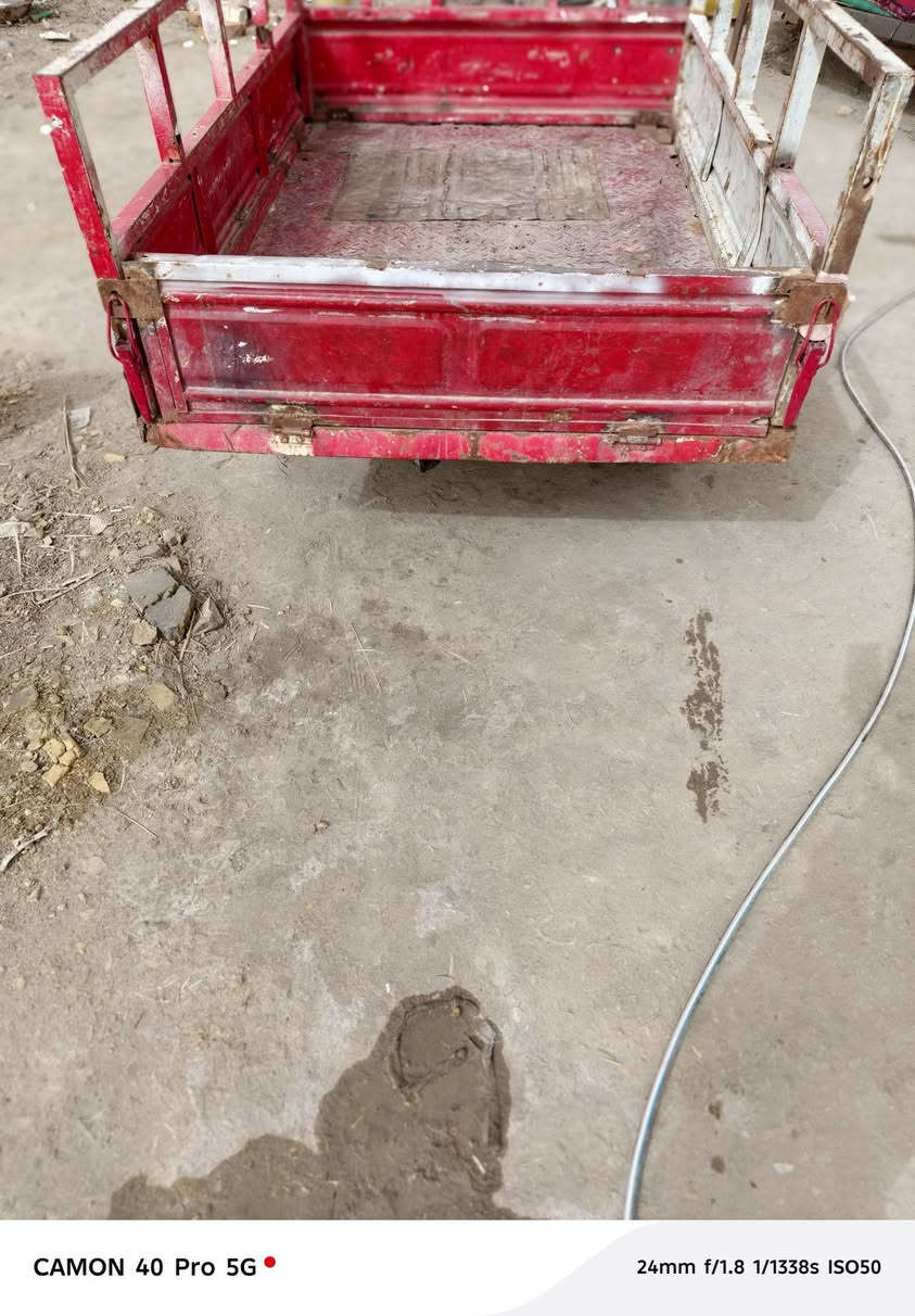 سلام عليكم ستوته ام تيار كلك كلك  لبيع أو مراوس بستوته بدراجه مكينه مفتوحه بس تشلع شلع تواير ابو الخطه كارتون اكسن مال 23 ستوته ذيبه ترايك وين ما تريد مكاني سوق الشيوخ سعر خاص مفتوح والشراي يدلل *********** ولي يكسر بحلالي يتحمل الرد
