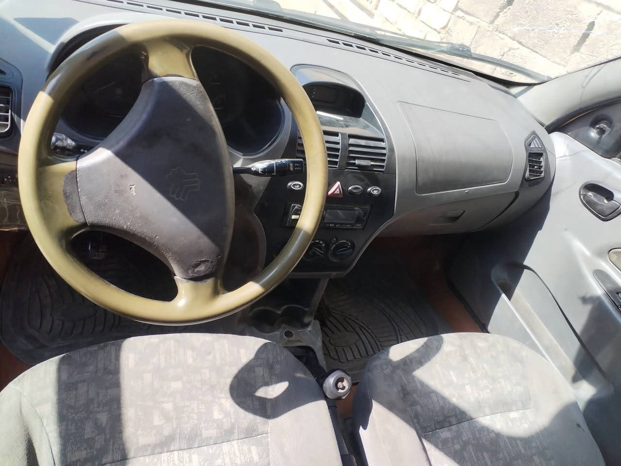 السلام عليكم طيبه موديل ٢٠١٦ مصفره هيأ وغرامات تحويل ثاني خيط بخار بيها سعرها ٢٦ وبيها مجال حك الجيه سنويه ماصاقطه بغداد حي البتول رقمي ***********
