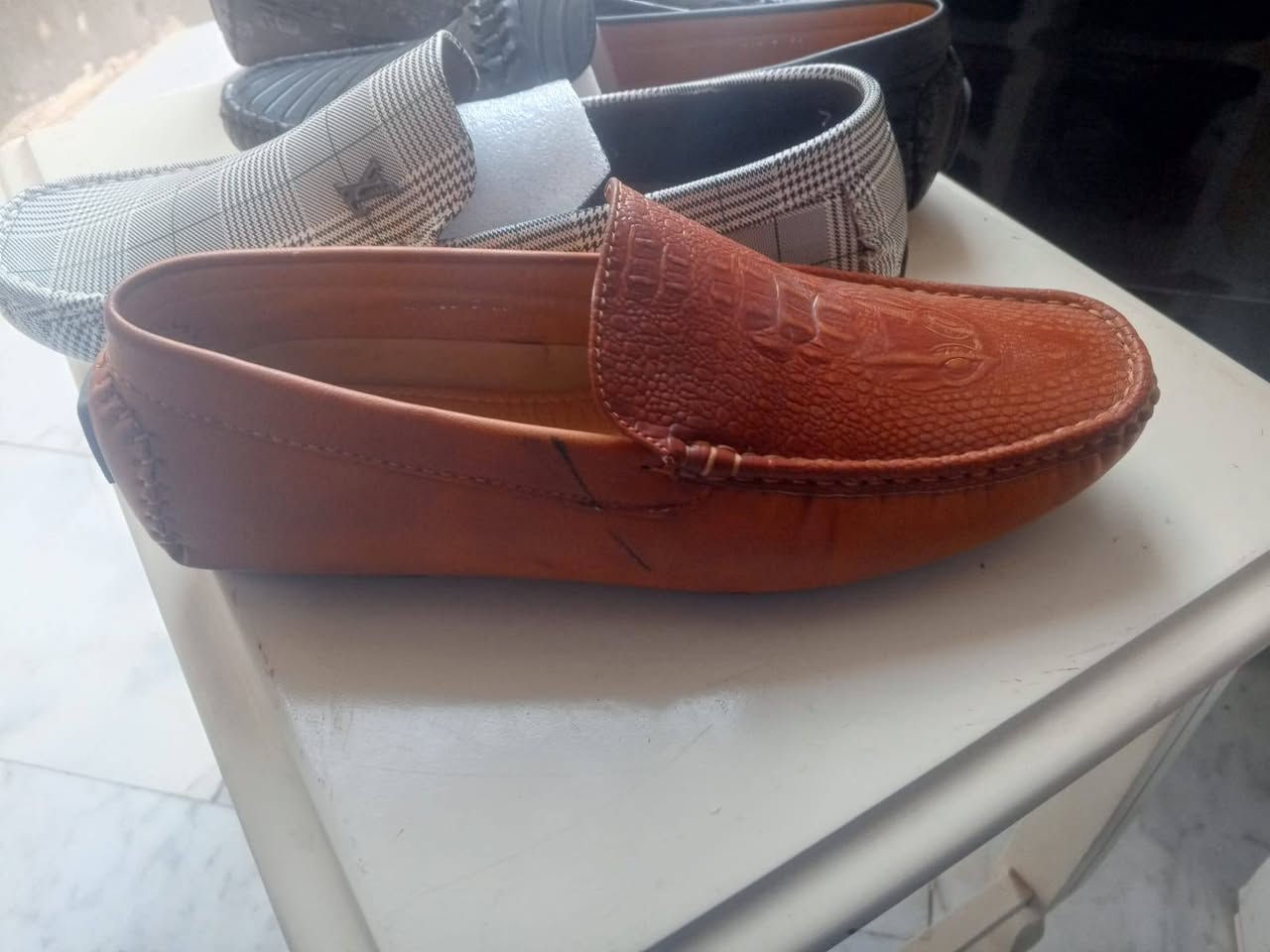 تصفية مخازن القطعه 1500 دينار الف قطعه تقريبا ابيع الكميه كامله


**إذا كنت صاحب هذا الإعلان وتريد حذفه لأي سبب، رجاءا أرسل رسالة إلى الدعم الفني**