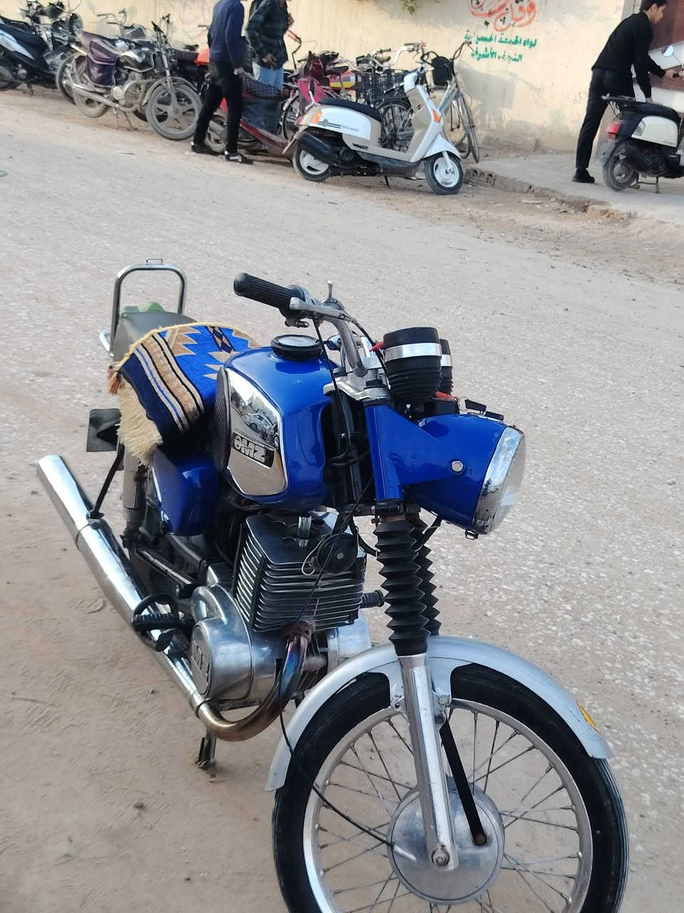 السلام عليكم شباب ماطور خير من الله ماطور 81 رقم السنويه وراعيه موجود رقم صدامي *********** ماطور سوبر جديد تعمير جديد دراجه جاهزه تركب وتروح
