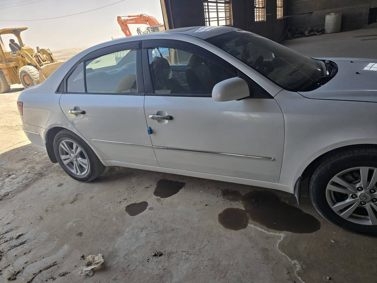 سوناته خليجي ١٠ فول موصفات تبريد شغال مكينه جديد حداديه جديده بيه صبغ ٣ قطع مال جناي السعر ١١٠ وبيه مجال التصال عله هاذه لرقم ***********
