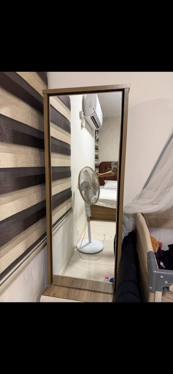 غرفه نوم تركيه  نظيف مبيها اي ضرر سريرين منفصلين وكنتور وزاويه وميز تواليت ماخذتها امانه الله مليونين وستميه رايدتها بمليون ونص مكاني الرصافه تركيه


**إذا كنت صاحب هذا الإعلان وتريد حذفه لأي سبب، رجاءا أرسل رسالة إلى الدعم الفني**
