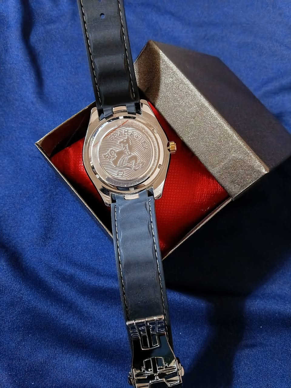 اوميكا كوارتز باله امزون سعره ٣٠ الف مع توصيل خاص موجود


**إذا كنت صاحب هذا الإعلان وتريد حذفه لأي سبب، رجاءا أرسل رسالة إلى الدعم الفني**