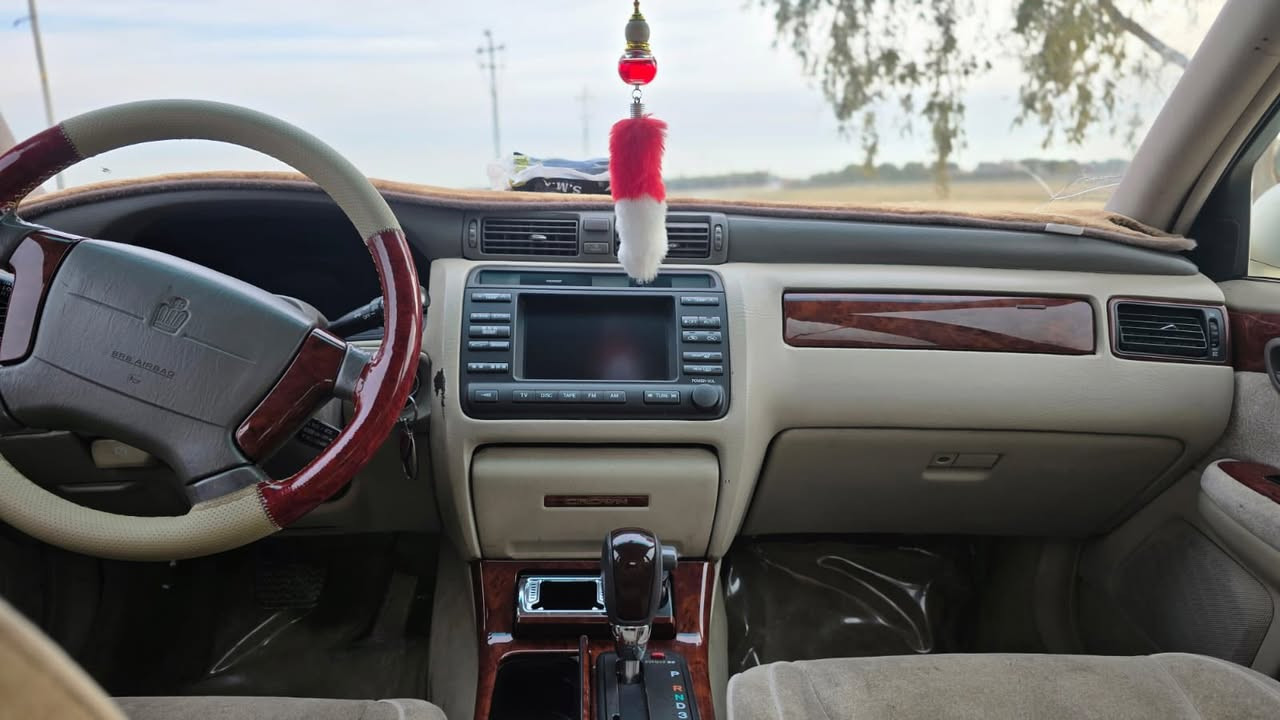 مەلیکە مووس موسس بۆفرۆشتن پیش ودواعادی مەکینە گەورە ٤دوگمەی فول بەس سلاید وجلد نیە هەمووشتیکی بەشەرت تەبریت ساردووو گەرم هەمووی بەشەرت مۆدیل٢٠٠٠نرخ٤٥گەلاوو مەعملە🖤***********
