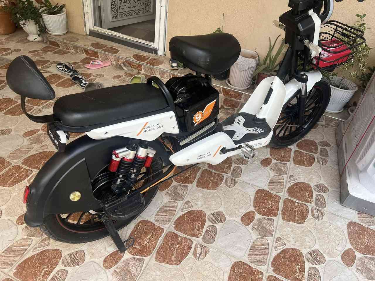 ماطور شحن للبيع نضيف جداً اخو جديد سعر ٤٠٠ وبي مجال عنوان كركوك حي العسكري


**إذا كنت صاحب هذا الإعلان وتريد حذفه لأي سبب، رجاءا أرسل رسالة إلى الدعم الفني**