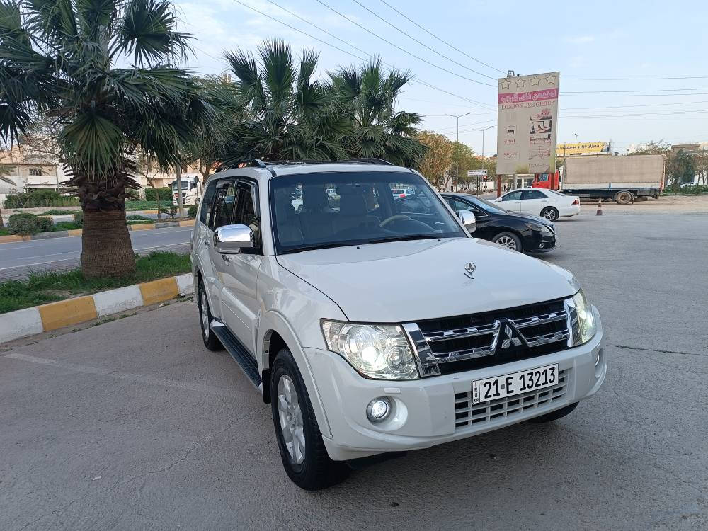 باجيرو موديل (٢٠١٤)   فول مواصفات حبتور 1/1 كوشن جلد وكارباي سقف سلايت تحكم استيرن فول فوليوم وتحديد سورعه بليتوس ثلاجه  مرايه شفط تبريد مركزي (٣ )مقاعد فور ويل٤×٤ لايت زينون زراگات لايت سيستم سماعه امپري فاير دمام  سياره جديده  مابي دينار مصروف  محرك (٣٥٠٠) گير ومحرك وحداديته مكفول ماشي (١٥٥) الف كيلومتر گشرمكفول من صبوخ و تعديل بارد وتبديل فقط بي تكحيل بصيط سنويته ورقم جديد بسمي  سعره (١٧٠) $ورق  مكانه كلار استفسار (***********) الحويقة, كركوك
